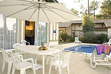 Ferienhausanlage Les Greens du Bassin 