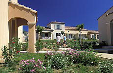 Reihenhäuser Port Minervois/ Les Hauts du Lac Reihenhäuser Port Minervois/ Les Hauts du Lac