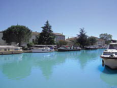 Reihenhäuser Port Minervois/ Les Hauts du Lac Reihenhäuser Port Minervois/ Les Hauts du Lac